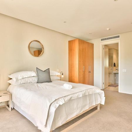 Elegant V&A Waterfront Canal Apartment Cape Town Exterior foto