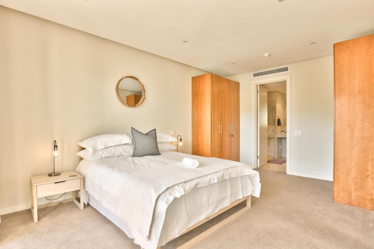 Elegant V&A Waterfront Canal Apartment Cape Town Exterior foto